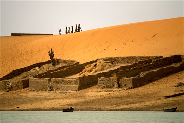 Photos of Kira Salak Kayaking 600 Miles To Timbuktu, Mali