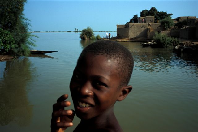 Photos of Kira Salak Kayaking 600 Miles To Timbuktu, Mali