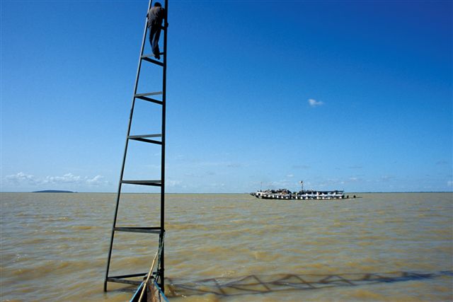 Photos of Kira Salak Kayaking 600 Miles To Timbuktu, Mali